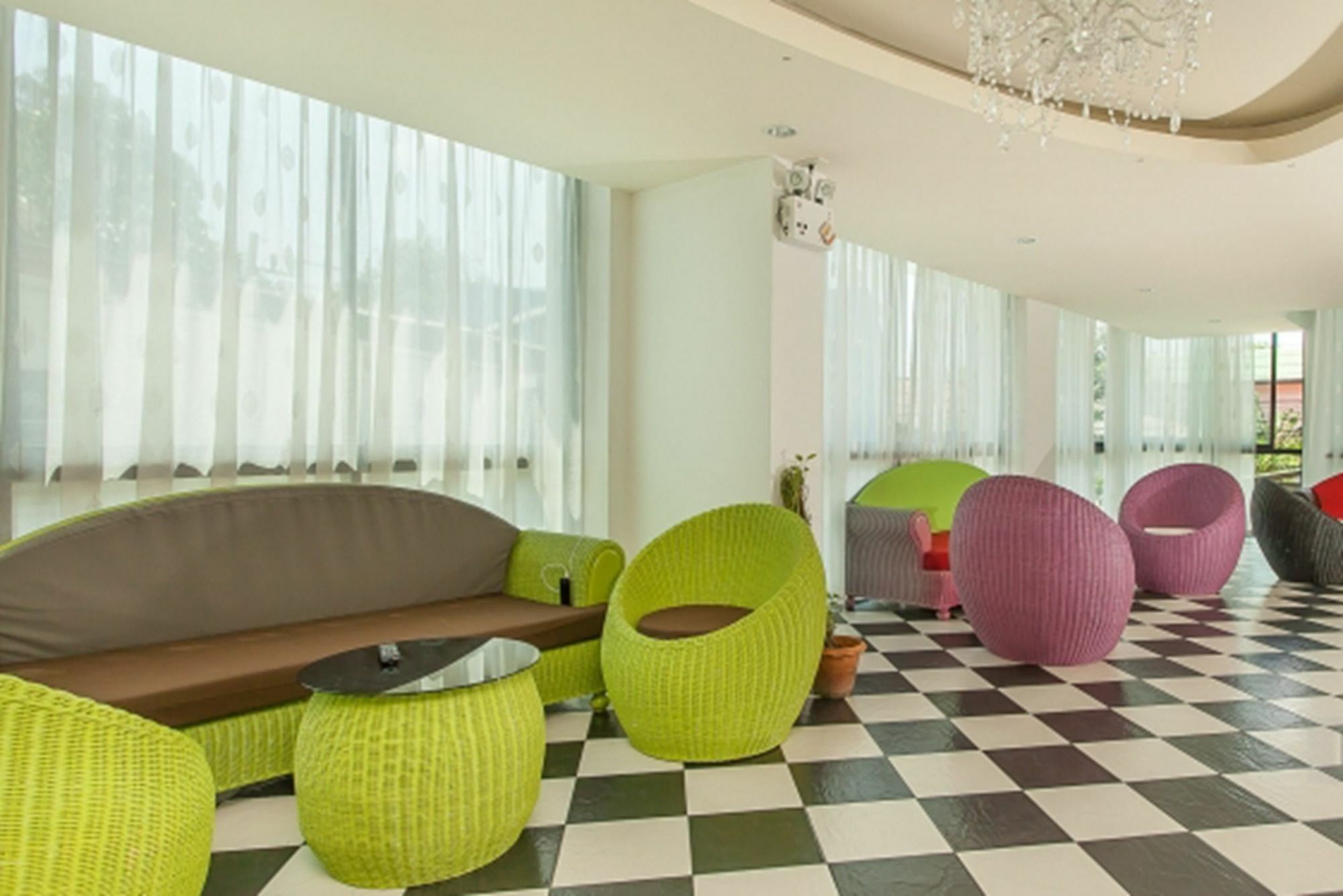 דירות Goldstone Residency Patong , Phuket מראה חיצוני תמונה