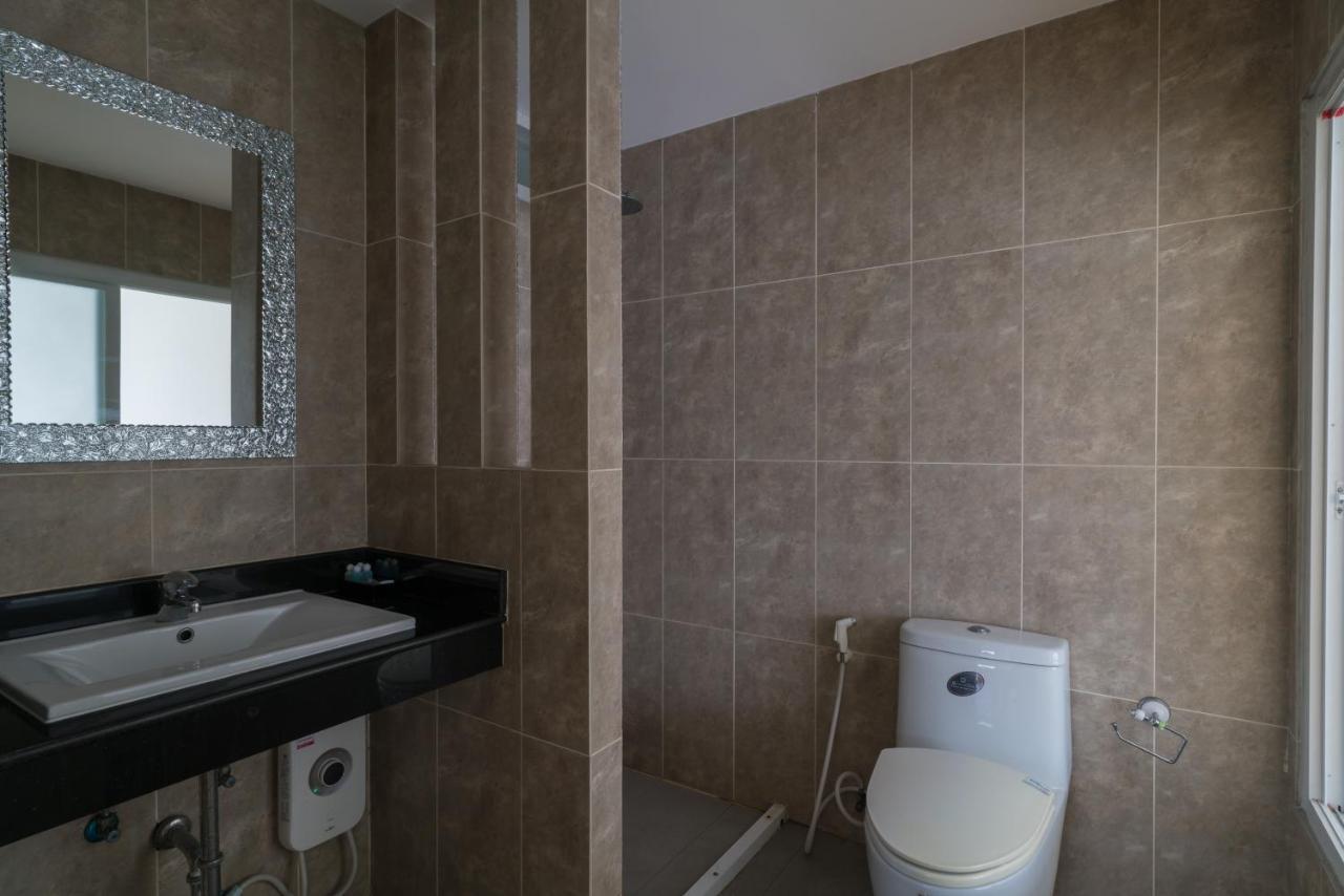 דירות Goldstone Residency Patong , Phuket מראה חיצוני תמונה